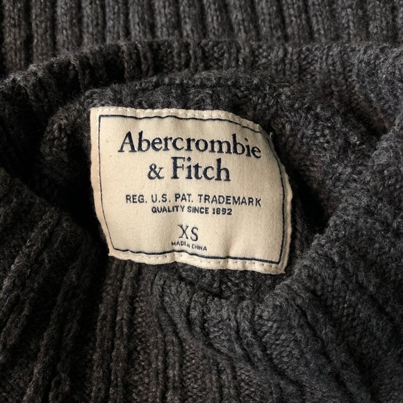 Abercrombie & Fitch long sleeve thick turtleneck - Picture 5 of 5